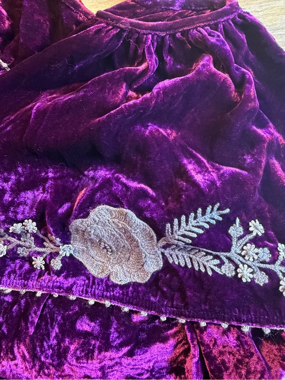Sundance Plum Velvet & Silk Blend Embroidered Tunic - Picture 15 of 16
